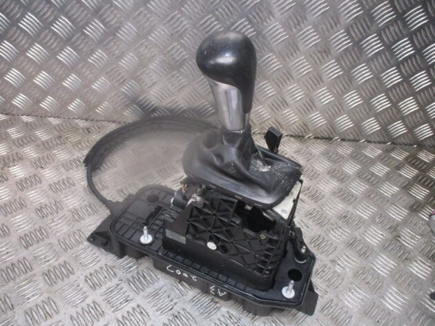 2007 GENUINE AUDI A3 8P  DSG AUTOMATIC GEAR SELECTOR LINKAGE 8P2713025S - Image 2