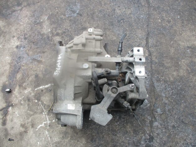 2014 GENUINE SEAT LEON 1.6TDI 5SPEED MANUAL GEAR BOX - Image 2