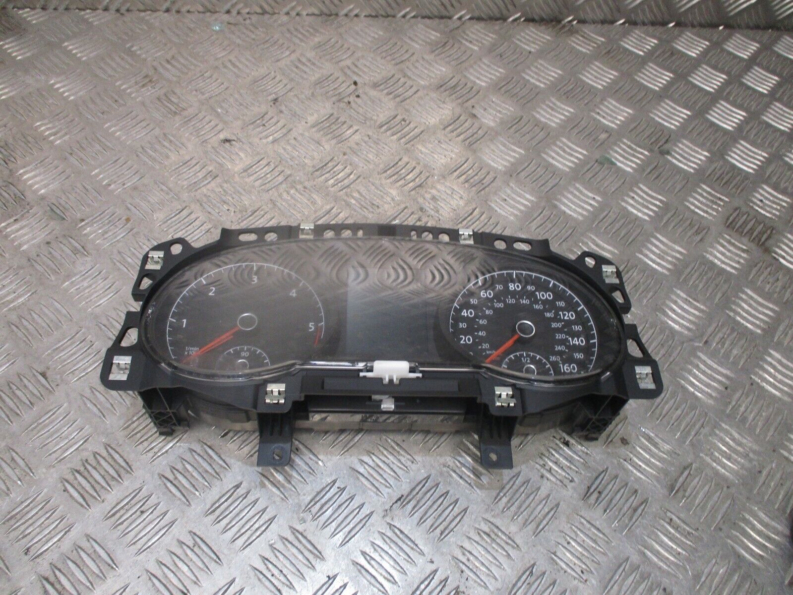 2014 GENUINE VW GOLF MK7 SPEEDOMETER INSTRUMENT CLUSTER CLOCK 5G0920960A - Image 3