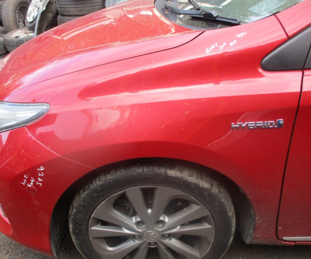2014 GENUINE TOYOTA AURIS ESTATE FRONT LEFT PASSENGER SIDE WING FENDER