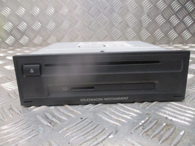 2014 GENUINE VW GOLF MK7 RADIO/CD INFOTAINMENT MULTIMEDIA HEAD UNIT 5G0035820