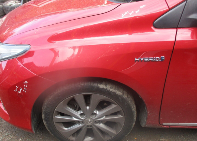 2014 GENUINE TOYOTA AURIS ESTATE FRONT LEFT PASSENGER SIDE WING FENDER - Image 2