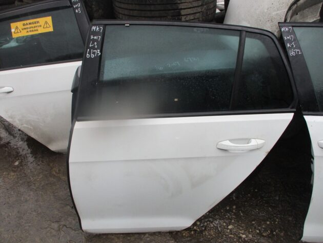 2017 GENUINE VW GOLF MK7 REAR LEFT PASSENGER SIDE BARE SHELL DOOR NSR - Image 3
