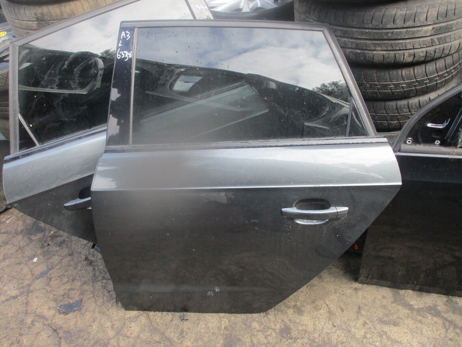 2015 GENUINE AUDI A3 REAR LEFT PASSENGER SIDE BARE SHELL DOOR NSR - Image 3
