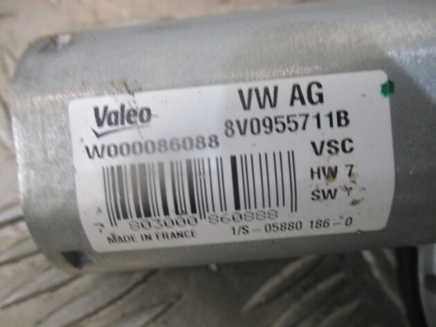 2019 GENUINE AUDI Q2 REAR WINDSCREEN WIPER MOTOR 8V0955711B - Image 2
