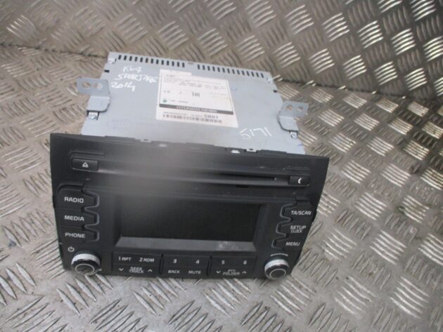 2014 GENUINE KIA SPORTAGE CD RADIO PLAYER HEAD UNIT 961503U010WK - Image 2