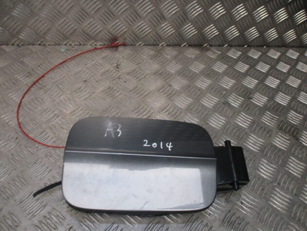 2014 GENUINE AUDI A3 8V REAR FUEL FILLER FLAP CAP COVER 8V4809906
