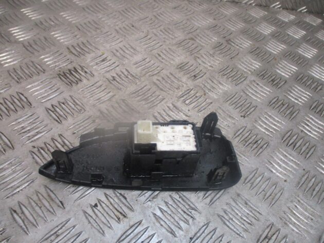 2016 GENUINE TOYOTA PRIUS REAR RIGHT DRIVER SIDE WINDOW SWITCH 74271-47060 - Image 3