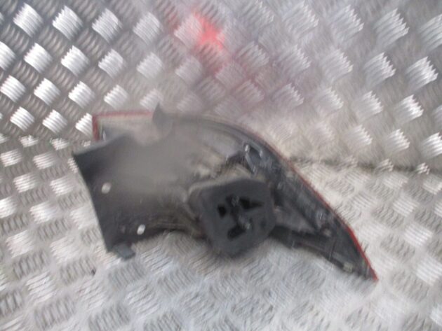 2018 GENUINE VW TIGUAN REAR LEFT PASSENGER SIDE BODY TAILLIGHT LAMP 5NA945096 - Image 4