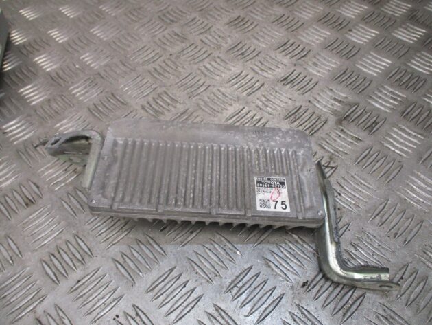 2014 GENUINE TOYOTA AURIS ENGINE CONTROL MODULE 1.8 HYBRID 89661-0Z750