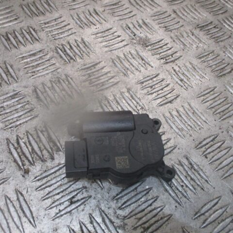 2018 GENUINE VW TIGUAN AC HEATER AIR VENT FLAP MOTOR ACTUATOR 2Q0907511F