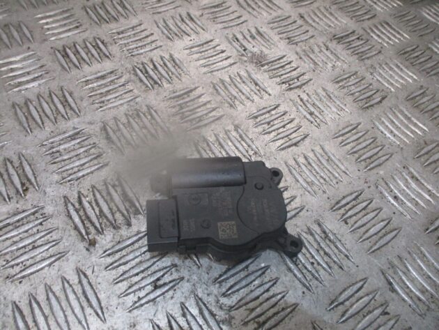 2018 GENUINE VW TIGUAN AC HEATER AIR VENT FLAP MOTOR ACTUATOR 2Q0907511F