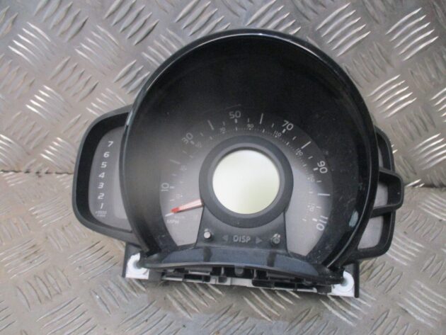 2016 GENUINE TOYOTA AYGO SPEEDOMETER INSTRUMENT CLUSTER CLOCK 769167-300U
