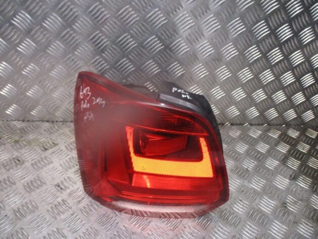 2013 GENUINE VW POLO 3DR REAR LEFT PASSENGER SIDE TAILLIGHT LAMP 6C0945095G - Image 2