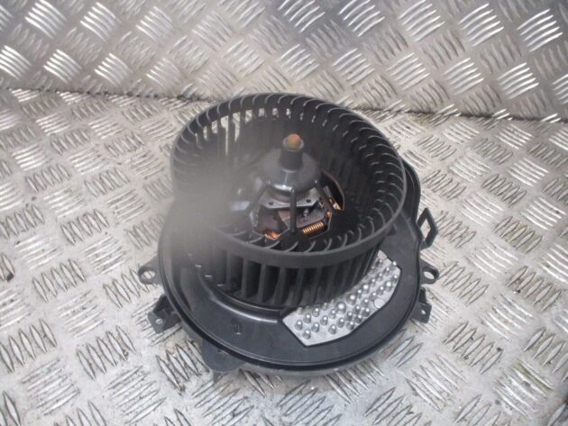 2018 GENUINE VW TIGUAN HEATER BLOWER FAN MOTOR 5Q0907521C