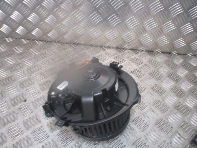 2018 GENUINE VW TIGUAN HEATER BLOWER FAN MOTOR 5Q0907521C - Image 3
