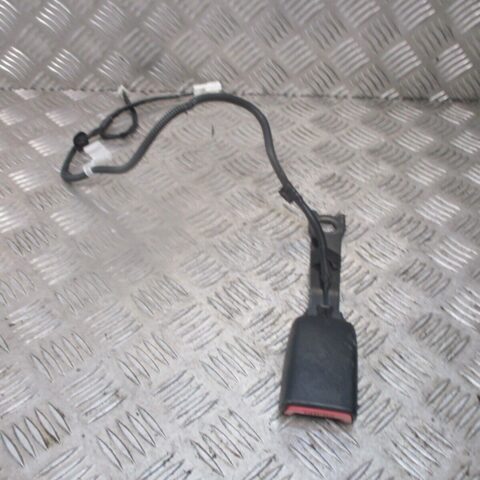 2014 GENUINE TOYOTA AURIS FRONT LEFT PASSENGER SIDE SEAT BELT BUCKLE