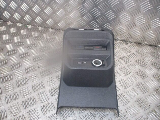 2018 GENUINE VW TIGUAN REAR CENTRE CONSOLE AIRVENTS & CLIMATE SWITCH 3G0907049D - Image 3