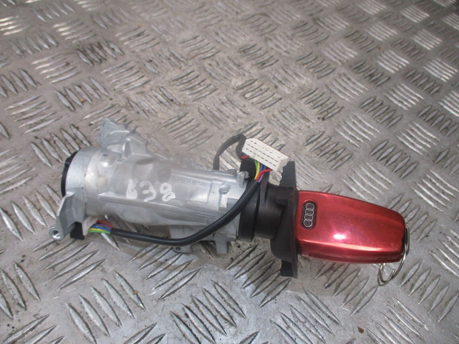 2016 GENUINE AUDI 8V IGNITION BARREL & KEY 5Q0905865 1K0905851 - Image 3