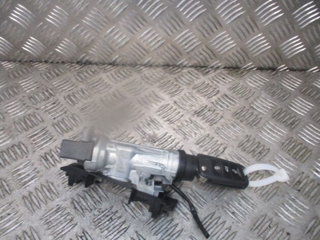 2018 GENUINE VW TIGUAN IGNITION BARREL & KEY 5Q1905865 - Image 2