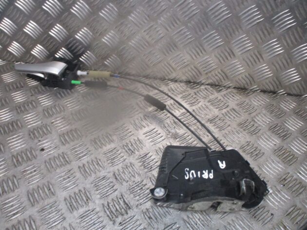 2012 GENUINE TOYOTA PRIUS FRONT RIGHT DRIVER SIDE DOOR LOCK MECHANISM OSF - Image 2