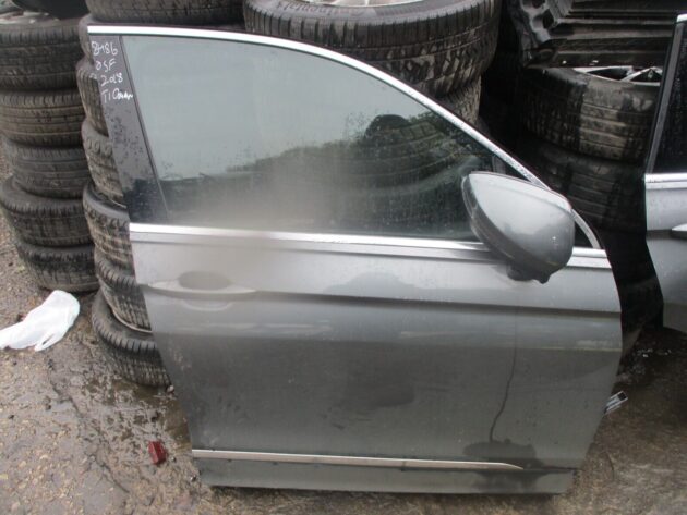 2018 GENUINE VW TIGUAN FRONT RIGHT DRIVER SIDE BARE SHELL DOOR OSF - Image 2