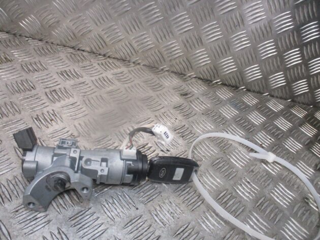 2014 GENUINE KIA PICANTO IGNITION BARREL & KEY - Image 3