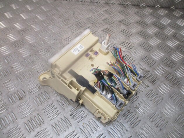 2014 GENUINE TOYOTA AURIS FUSE BOX BSI BSM BCM MODULE 82730-12X70A 89221-02350 - Image 3