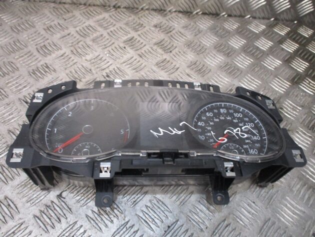 2017 GENUINE VW GOLF MK7 SPEEDOMETER INSTRUMENT CLUSTER CLOCK 5G1920941B