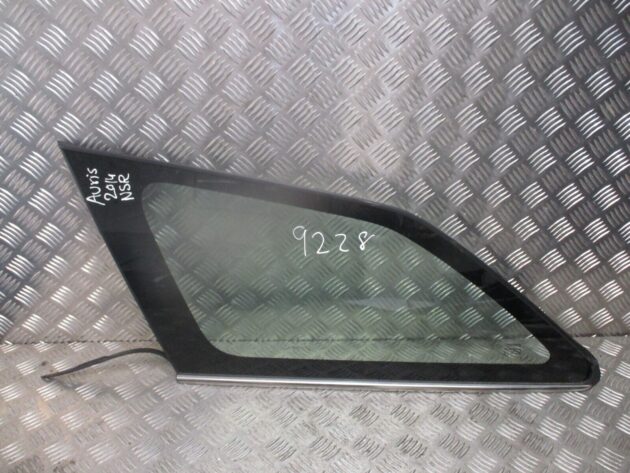 2014 GENUINE TOYOTA AURIS ESTATE REAR LEFT PASSENGER SIDE QUARTER WINDOW GLASS