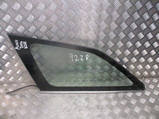 2014 GENUINE TOYOTA AURIS ESTATE REAR LEFT PASSENGER SIDE QUARTER WINDOW GLASS - Image 2