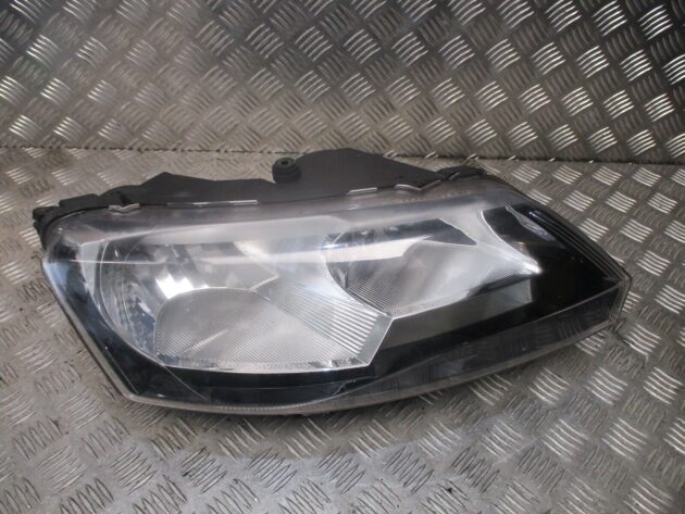 2013 GENUINE SKODA RAPID FRONT RIGHT DRIVER SIDE HEADLIGHT LAMP 5JC941018