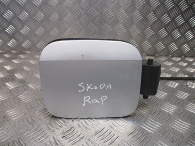 2013 GENUINE SKODA RAPID REAR FUEL FILLER FLAP CAP COVER 5JA809999 - Image 2