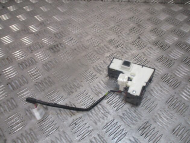 2012 GENUINE TOYOTA PRIUS HAZARD PWR ECO EV MODE SWITCH PANEL 75D8091 - Image 3