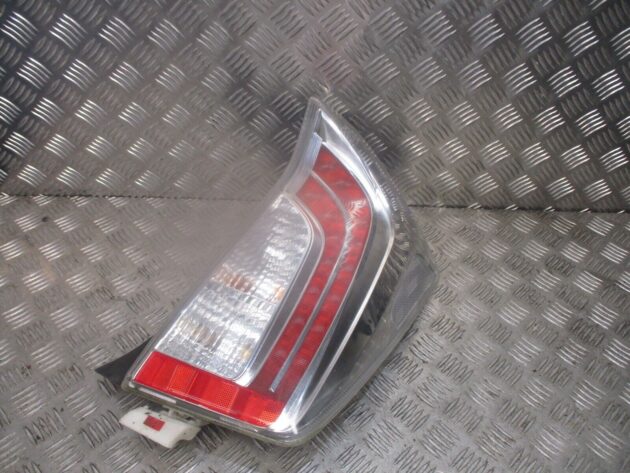 2012 GENUINE TOYOTA PRIUS REAR RIGHT DRIVER SIDE TAILLIGHT LAMP OSR