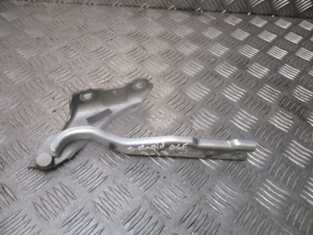 2013 GENUINE SKODA RAPID FRONT RIGHT DRIVER SIDE BONNET HINGE 5JA823302A