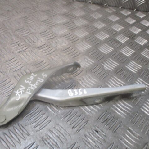 2013 GENUINE SKODA RAPID FRONT LEFT PASSENGER SIDE BONNET HINGE 5JA823301A