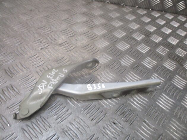 2013 GENUINE SKODA RAPID FRONT LEFT PASSENGER SIDE BONNET HINGE 5JA823301A