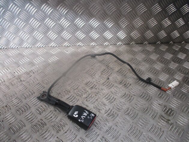 2012 GENUINE TOYOTA PRIUS FRONT RIGHT DRIVER SIDE SEAT BELT BUCKLE STALK - Image 2
