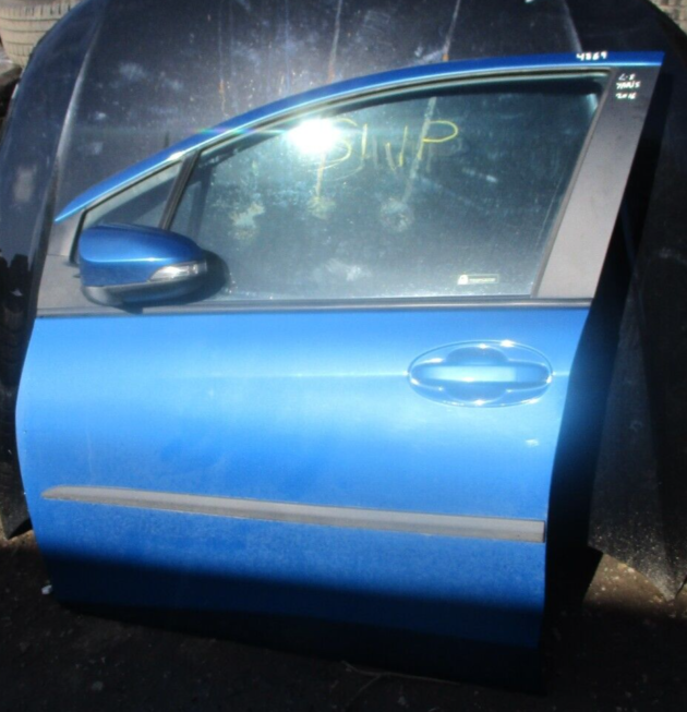 2016 GENUINE TOYOTA YARIS FRONT LEFT PASSENGER SIDE BARE SHELL DOOR - Image 3