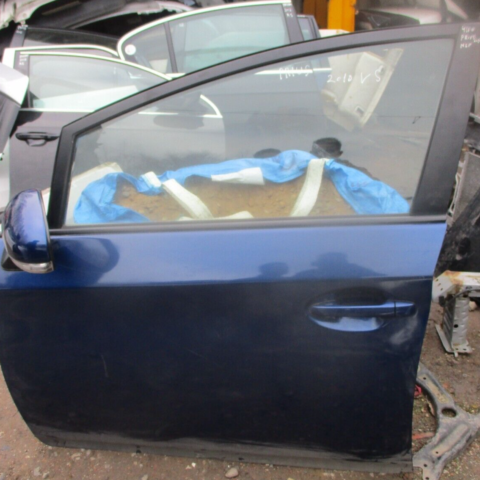 2010 GENUINE TOYOTA PRIUS FRONT LEFT PASSENGER SIDE BARE SHELL DOOR NSF