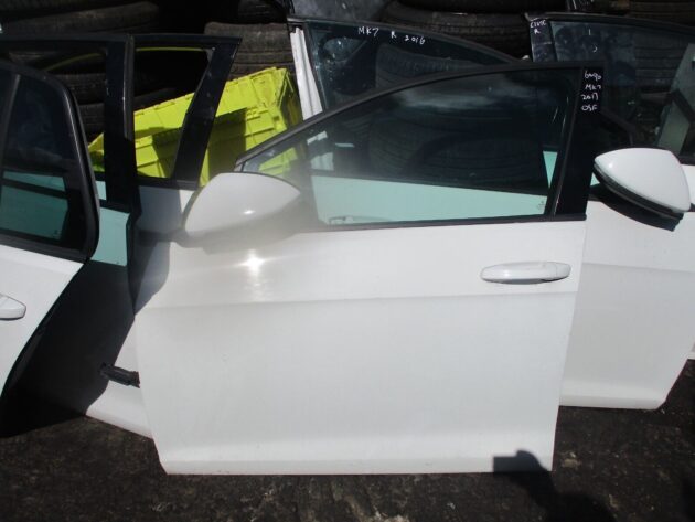 2017 GENUINE VW GOLF MK7 FRONT LEFT PASSENGER SIDE BARE SHELL DOOR NSF - Image 3