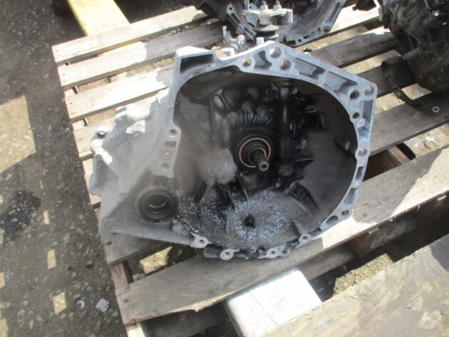 2016 GENUINE TOYOTA AYGO ENGINE CODE 1KR-FE 1.0 PETROL 5 SPEED MANUAL GEARBOX - Image 3