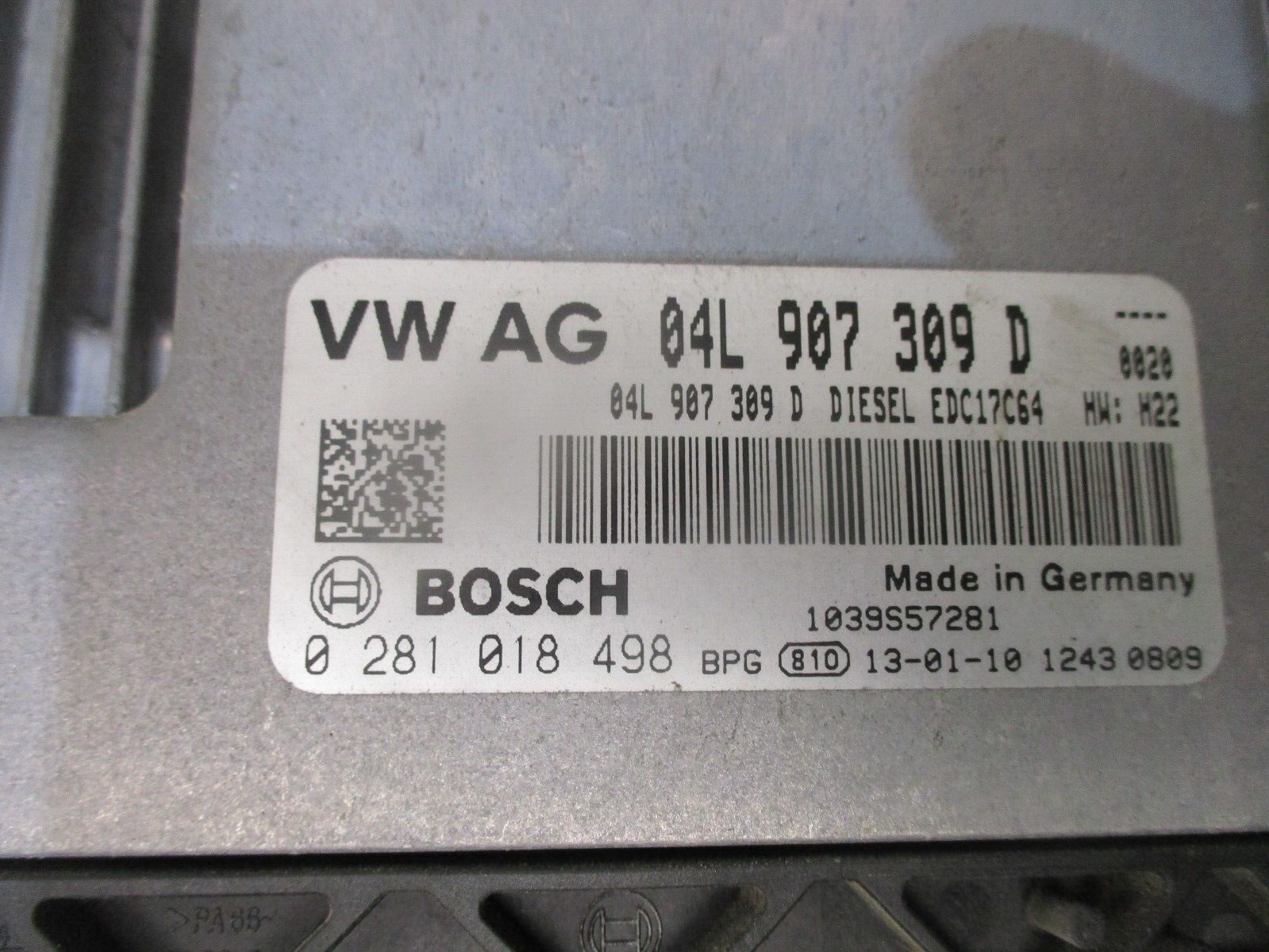 2015 GENUINE VW GOLF MK7 MANNUAL ENGINE ECU CONTROL MODULE 04L907309D - Image 2