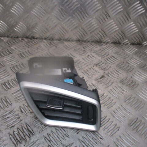 2015 GENUINE NISSAN QASHQAI FRONT RIGHT DRIVER SIDE DASHBOARD AIRVENT 687604EH0A