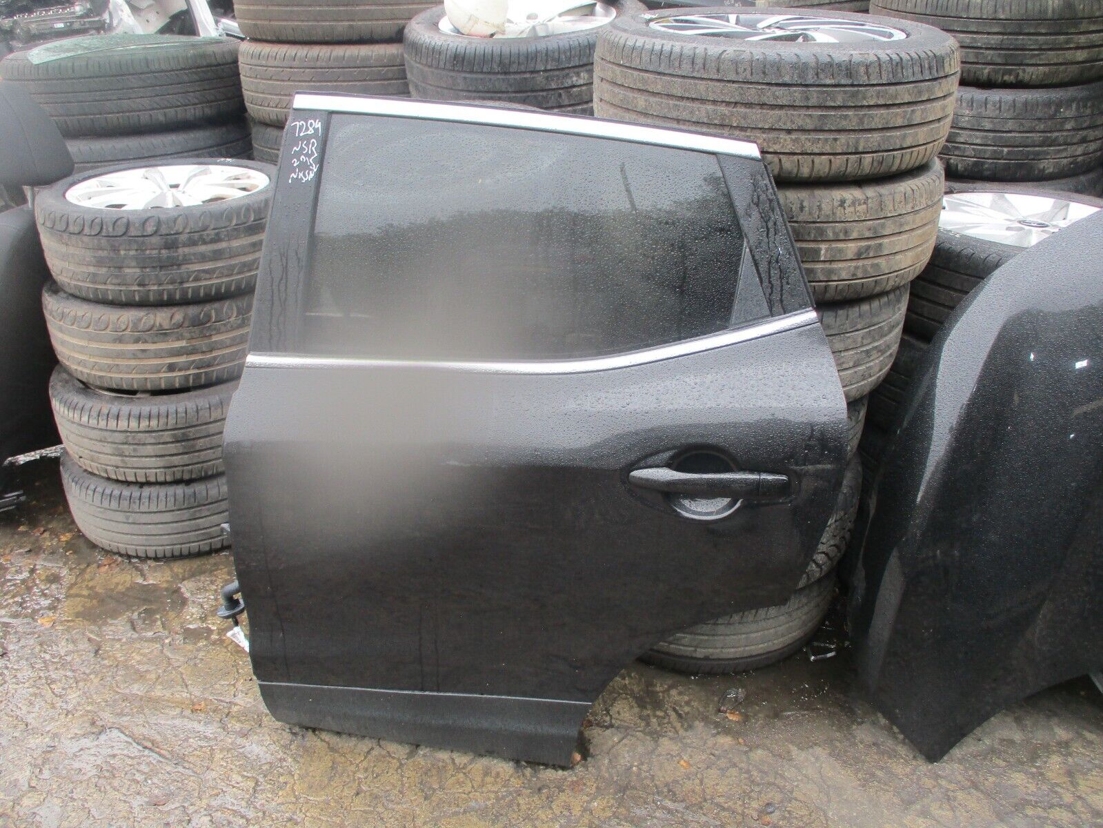 2015 GENUINE NISSAN QASHQAI REAR LEFT PASSENGER SIDE BARE SHELL DOOR NSR - Image 2