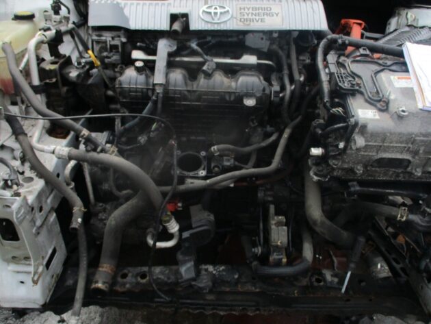 2014 TOYOTA AURIS 1.8L PETROL HYBRID BARE ENGINE 38521 MILES 30 DAYS WARRANTY - Image 8