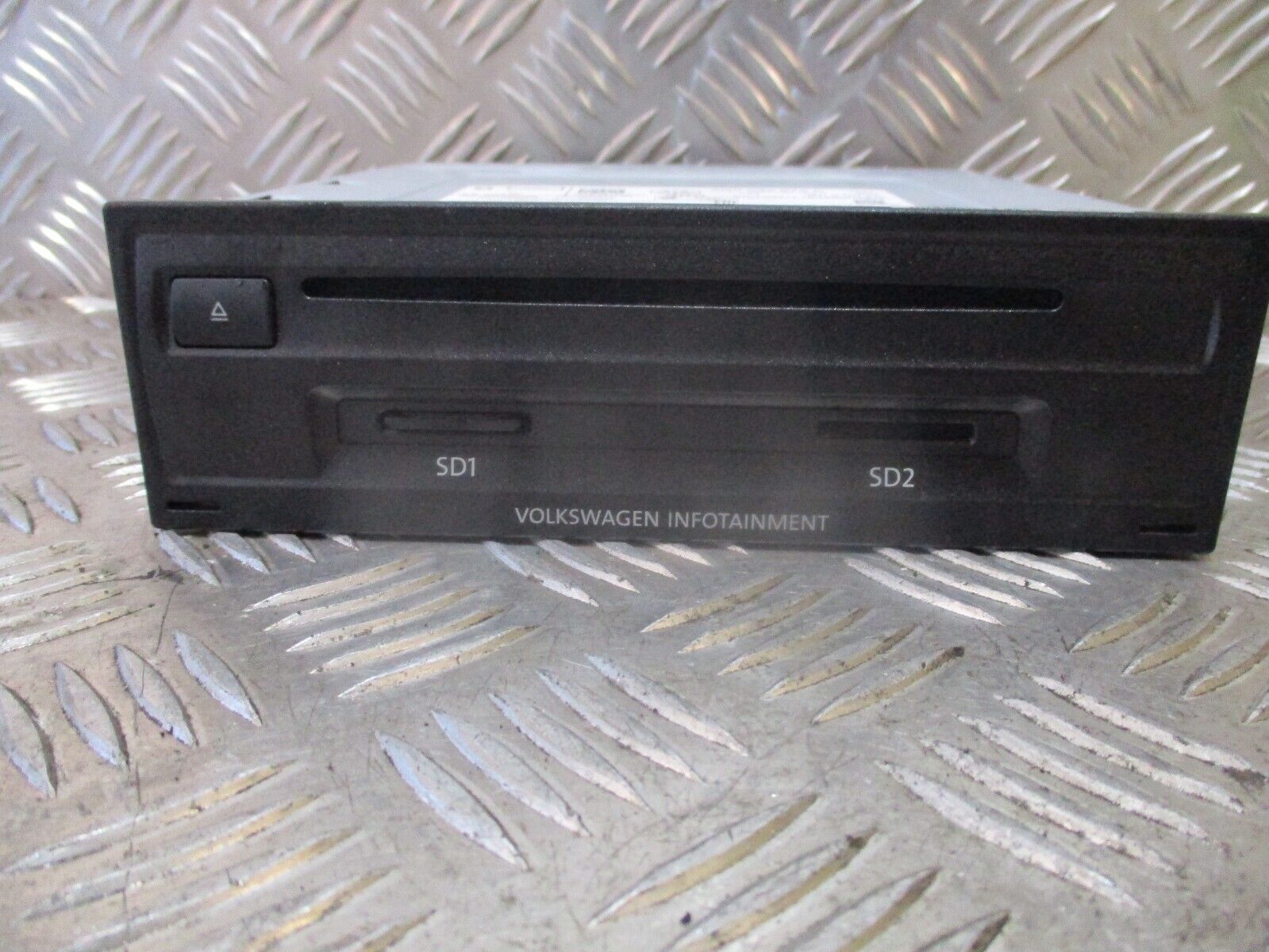 2015 VW GOLF MK7 MULTIMEDIA SAT NAV HEAD UNIT 7 SCREEN 3Q0035874 3G0914605D - Image 6