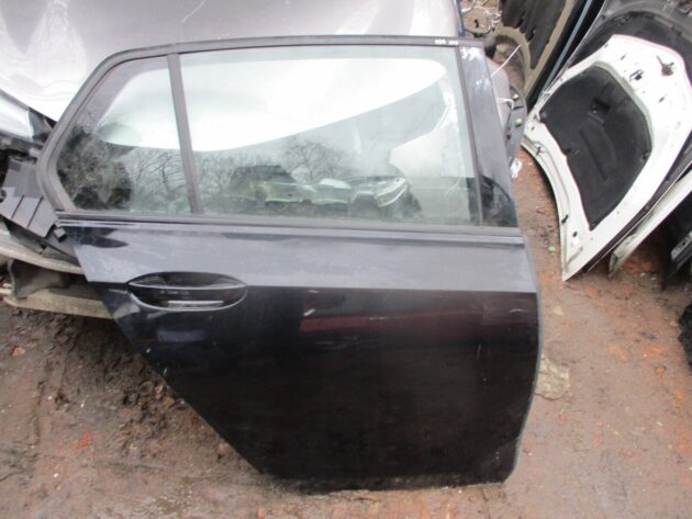 2021 GENUINE VW GOLF MK8 REAR RIGHT DRIVER SIDE BARE SHELL DOOR OSR - Image 2