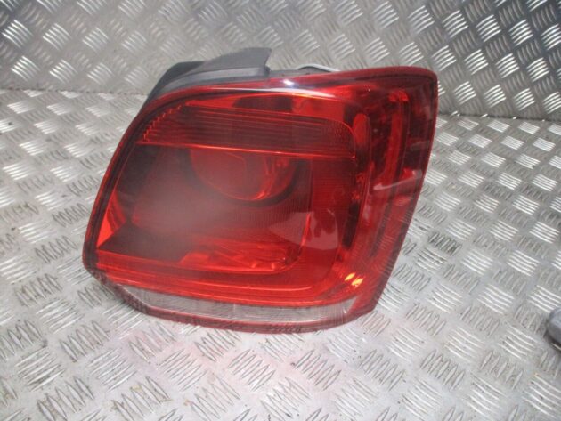2012 GENUINE VW POLO 6R REAR RIGHT DRIVER SIDE TAILLIGHT LAMP 6R0945096A